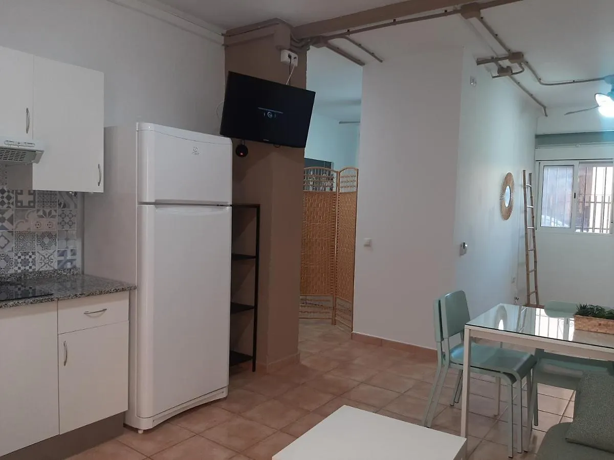 Apartamento Huelin, A 5 Minutos A Pie De La Playa Malaga
